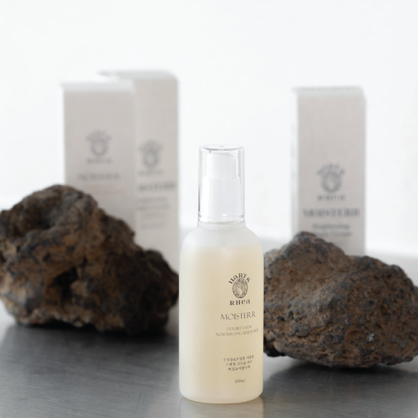 MOISTERR  DOUBLE LAYER  MOISTURISING SERUM MIST